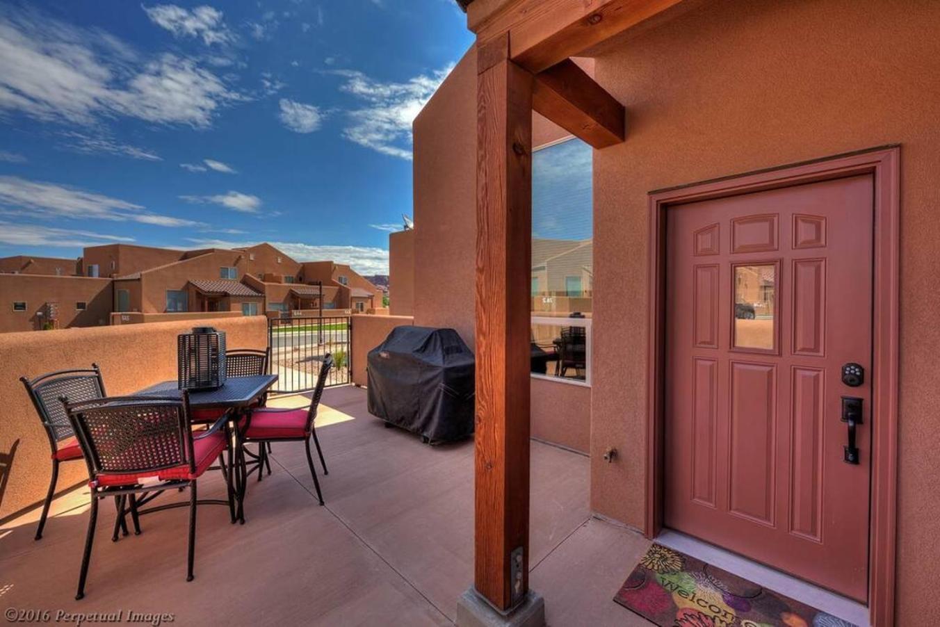 Steel Bender Villa Moab Exterior photo
